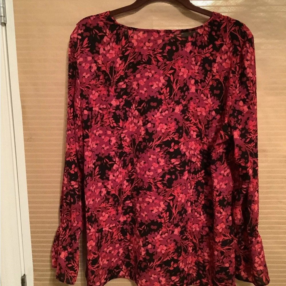 ROZ+ALI~ RED/ BLACK~BLOUSE~ NWOT~LG - Picture 3 of 4
